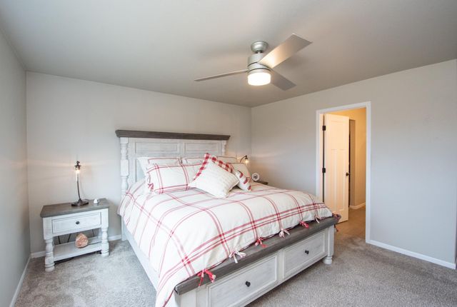 1142 Albert Court W, West Fargo, ND 58078