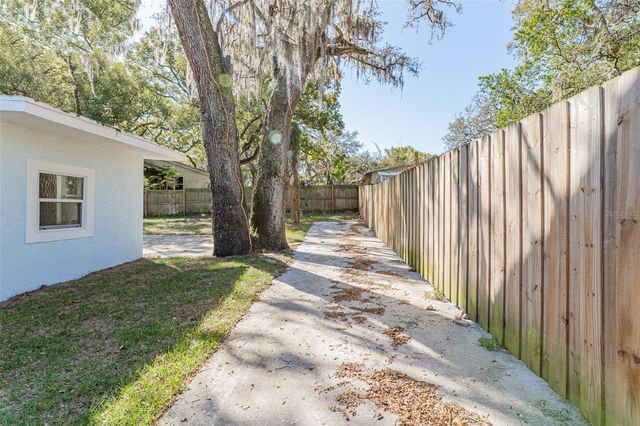 1305 E OSBORNE AVENUE, Tampa, FL 33603