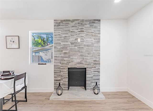 1305 E OSBORNE AVENUE, Tampa, FL 33603