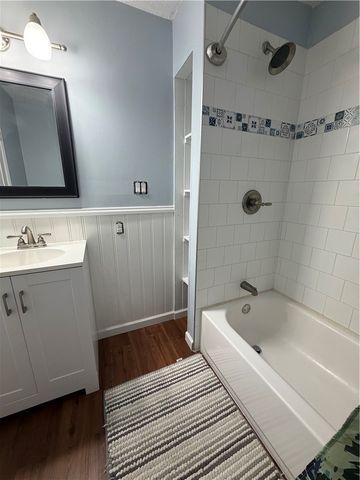 21 Bradbury St, South Union Twp, PA 15401