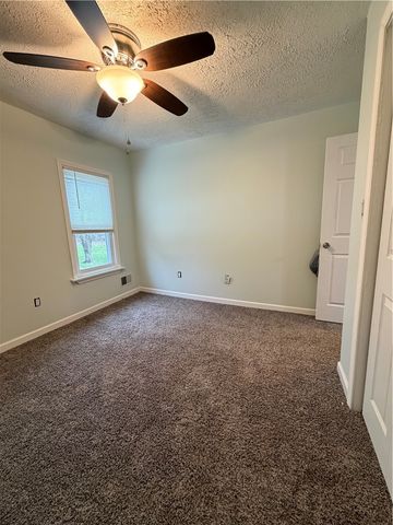 21 Bradbury St, South Union Twp, PA 15401