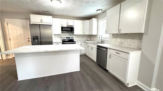 110 W Sunset Drive, Red Springs, NC 28377