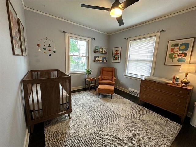 5987 Paseo Boulevard, Kansas City, MO 64110