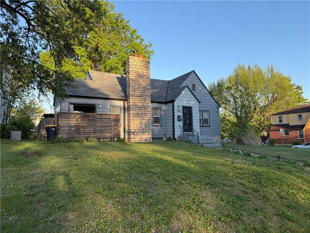 5987 Paseo Boulevard, Kansas City, MO 64110