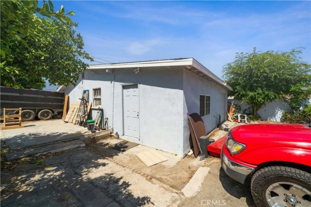 745 E Holt, Ontario, CA 91761