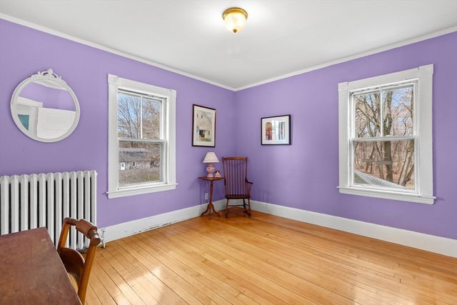 20 Perkins St, Wenham, MA 01984