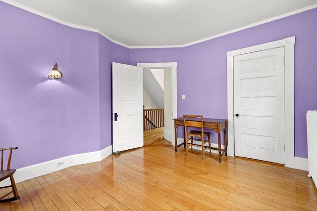 20 Perkins St, Wenham, MA 01984