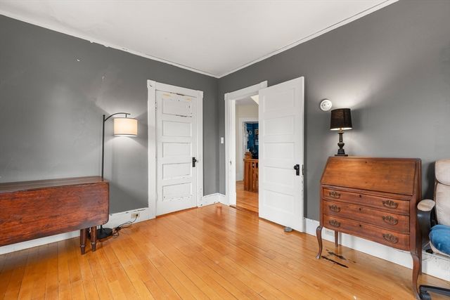 20 Perkins St, Wenham, MA 01984