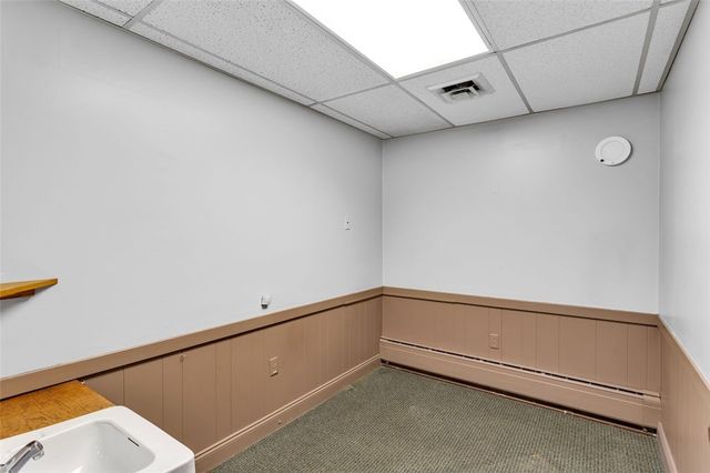 5600 Brownsville Rd, Baldwin Boro, PA 15236