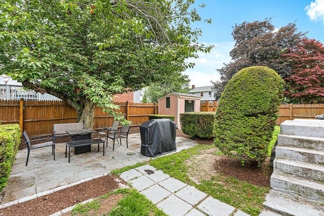 29 Harvard Street 1, Winchester, MA 01890