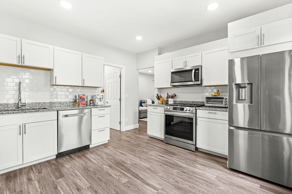 29 Harvard Street 1, Winchester, MA 01890