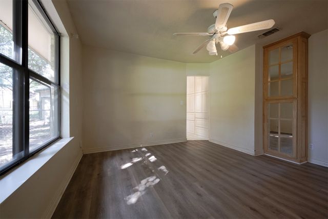2004 Boca Vista Drive, Granbury, TX 76048