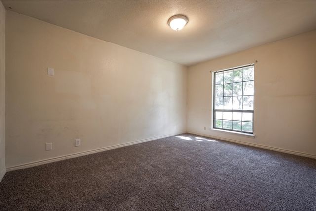 2004 Boca Vista Drive, Granbury, TX 76048