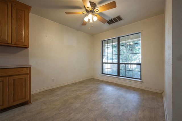 2004 Boca Vista Drive, Granbury, TX 76048