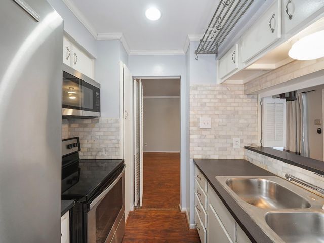 421 Emerson Street 1, Houston, TX 77006