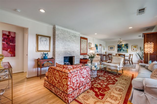 6834 Deloache Avenue, Dallas, TX 75225