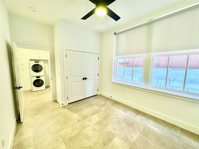 2102 Mechanic Street 206, Galveston, TX 77550