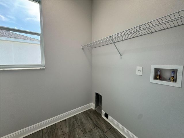 37533 TERI COURT, Dade City, FL 33525