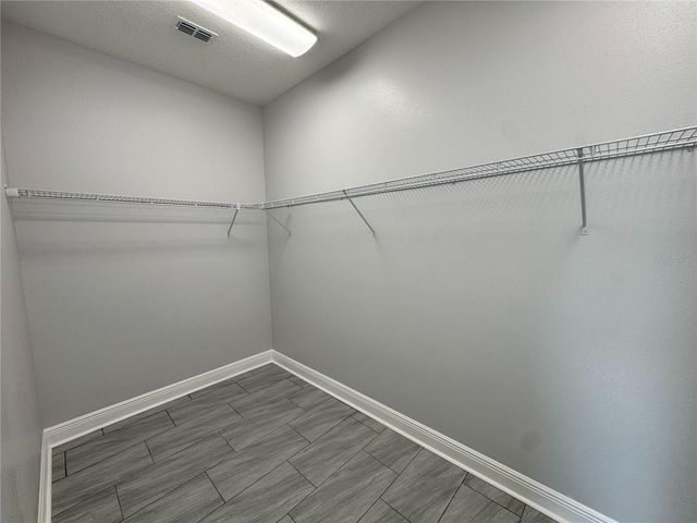 37533 TERI COURT, Dade City, FL 33525