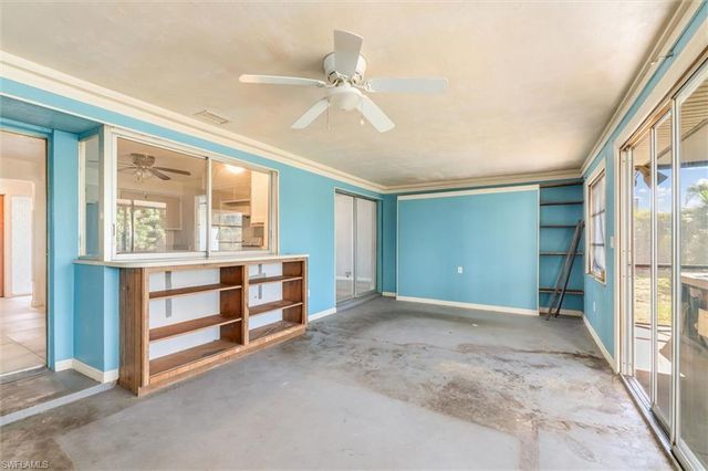 1114 Lorraine CT, Cape Coral, FL 33904