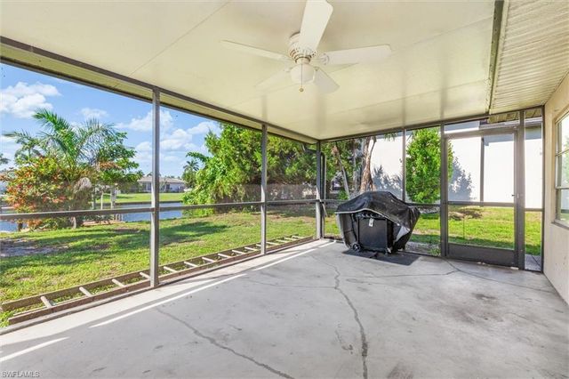 1114 Lorraine CT, Cape Coral, FL 33904