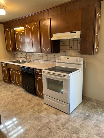 1506 Mitchell, Escalon, CA 95320