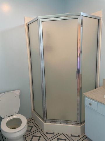 1506 Mitchell, Escalon, CA 95320