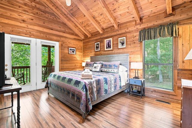 219 Nantahala Pass Road, Blue Ridge, GA 30513