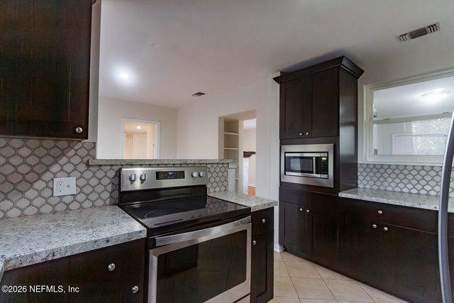 5072 FRENCH Street, Jacksonville, FL 32205