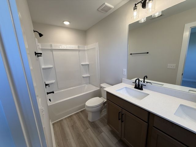 328 Black Bear Dr, Mount Pleasant, TN 38474