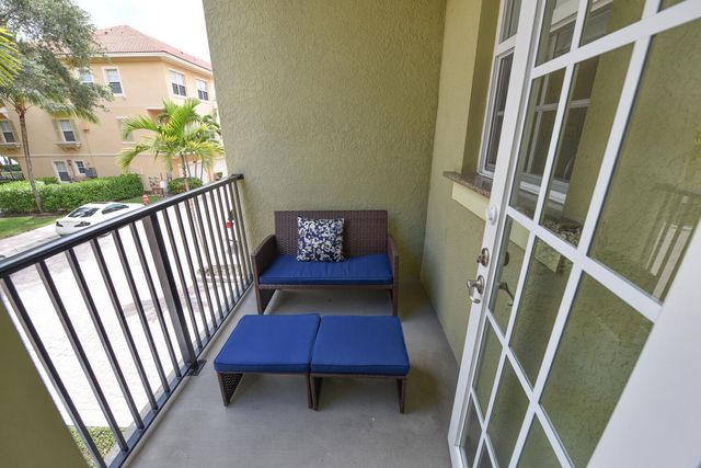 2570 Gardens Parkway, Palm Beach Gardens, FL 33410