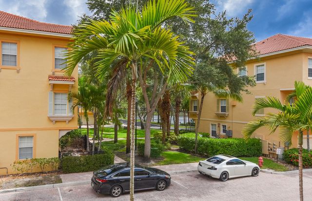 2570 Gardens Parkway, Palm Beach Gardens, FL 33410