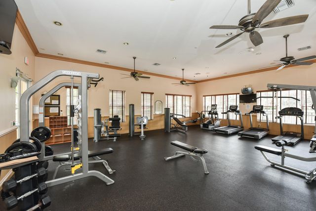 2570 Gardens Parkway, Palm Beach Gardens, FL 33410