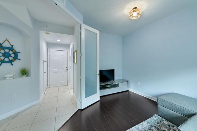 2570 Gardens Parkway, Palm Beach Gardens, FL 33410