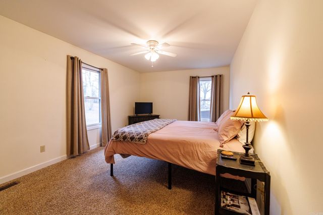 719 Oakvale Road, Shirley, AR 72153