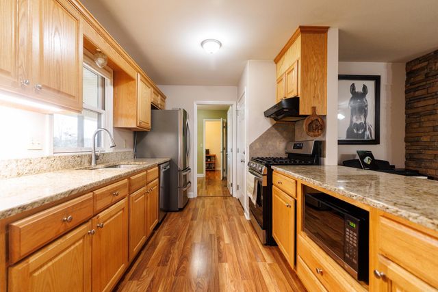 719 Oakvale Road, Shirley, AR 72153