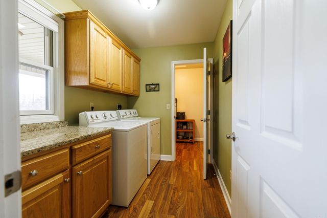 719 Oakvale Road, Shirley, AR 72153