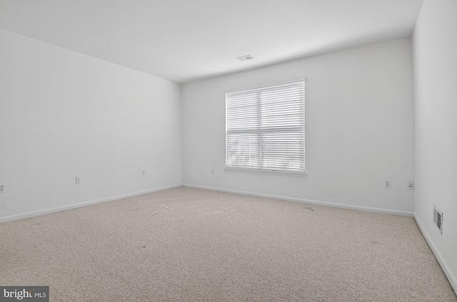 17602 FOUR SEASONS DR, Dumfries, VA 22025