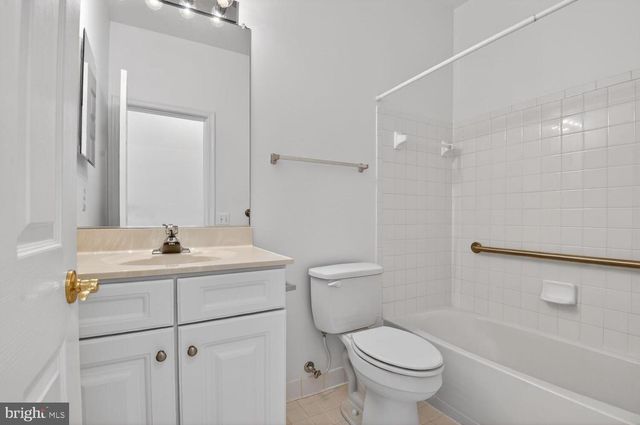 17602 FOUR SEASONS DR, Dumfries, VA 22025