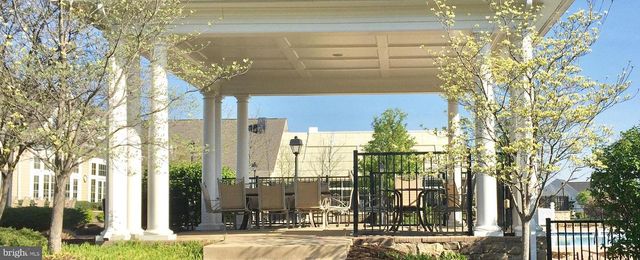 17602 FOUR SEASONS DR, Dumfries, VA 22025