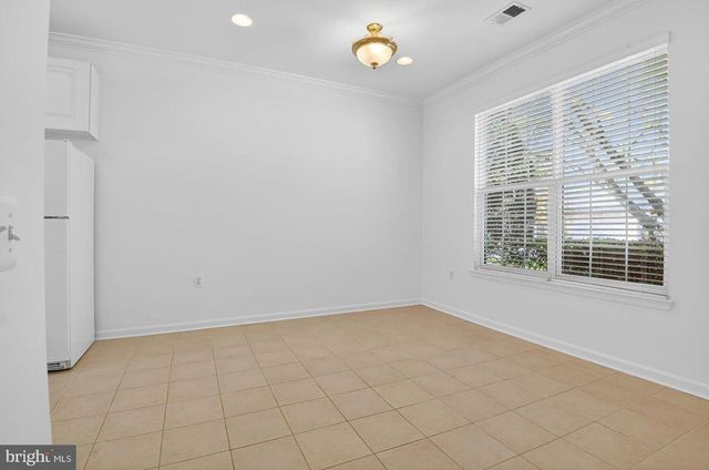 17602 FOUR SEASONS DR, Dumfries, VA 22025