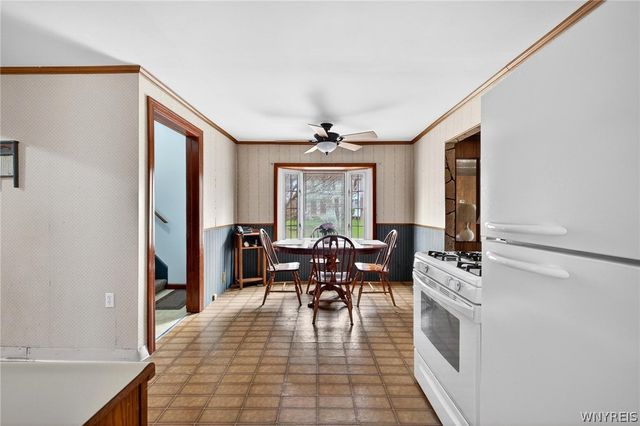 20 East Avenue, West Seneca, NY 14224