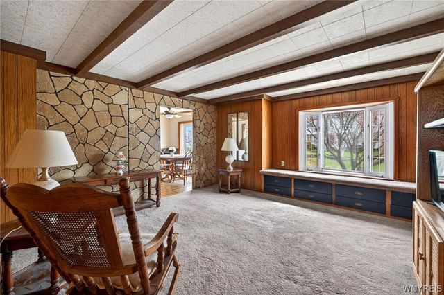 20 East Avenue, West Seneca, NY 14224