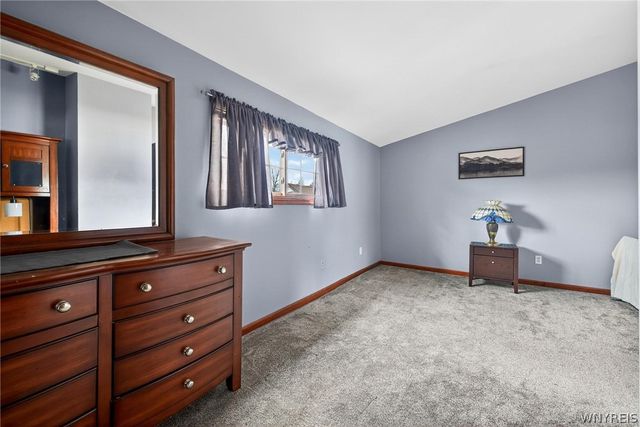 20 East Avenue, West Seneca, NY 14224