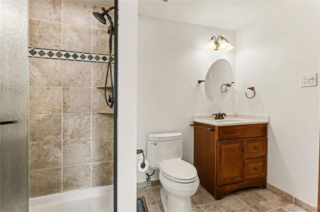 2398 Oakland Street, Aurora, CO 80010