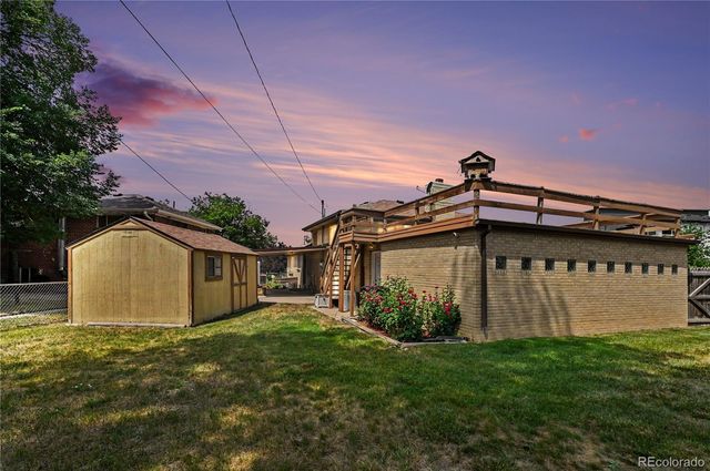 2398 Oakland Street, Aurora, CO 80010
