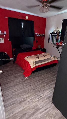 7400 NW 1st Ct, Pembroke Pines, FL 33024