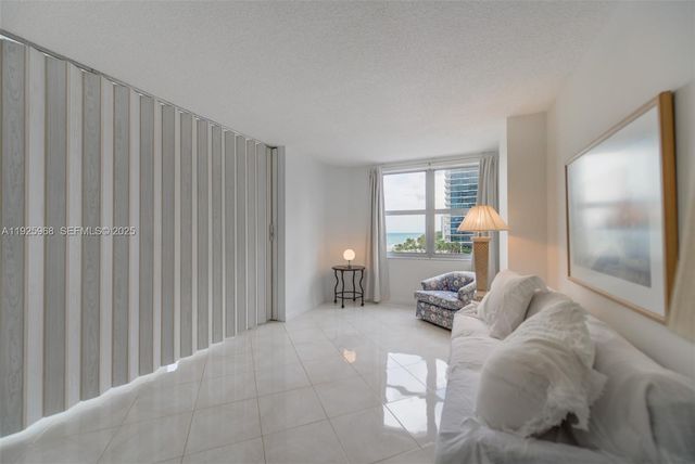 1950 S Ocean Dr 5Q, Hallandale Beach, FL 33009