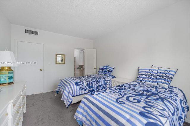 1950 S Ocean Dr 5Q, Hallandale Beach, FL 33009