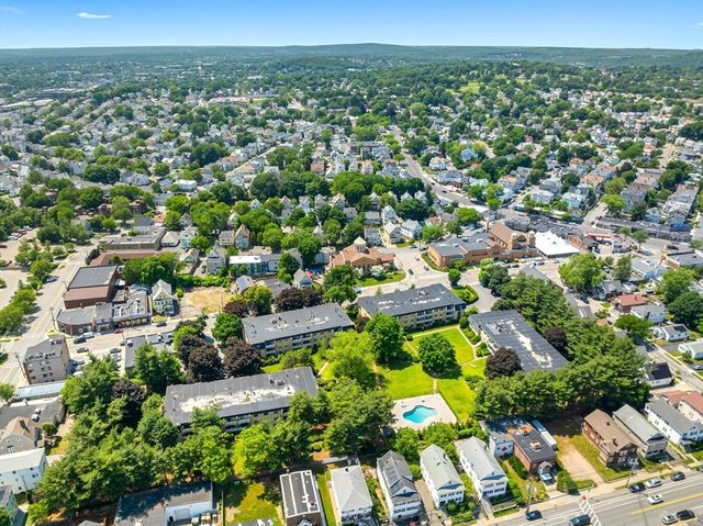 48 Bigelow Ave 28, Watertown, MA 02472